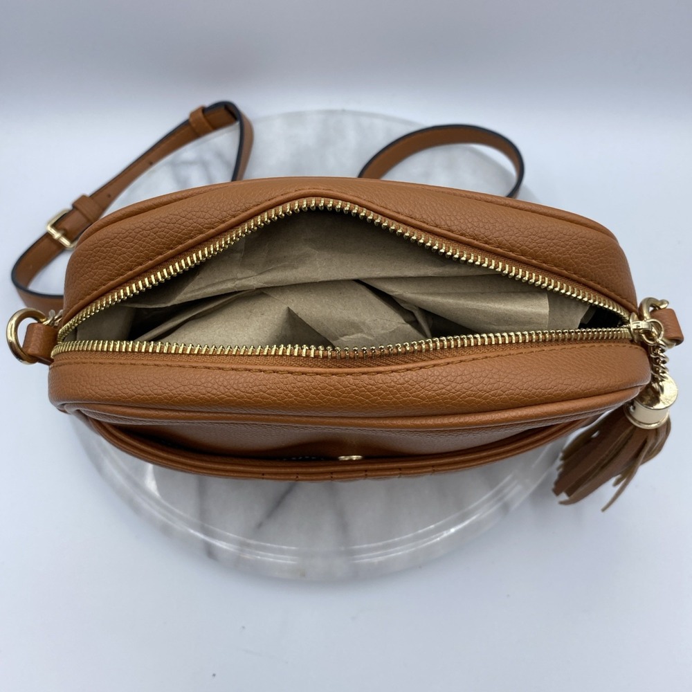 Quilted Crossbody Bag Women - Stylish Camera Tassel - Tan - Vegan (PU) Adjustab - Picture 6 of 16